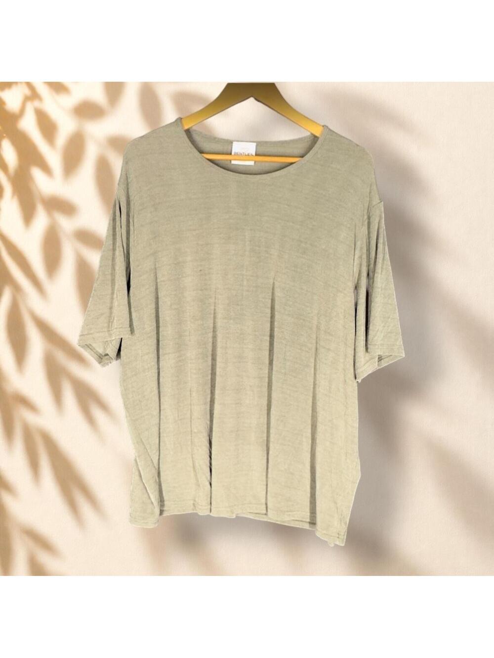 Bentley T-Shirt Women 2X Plus Gray Short Sleeve Round Neck Pullover Casual